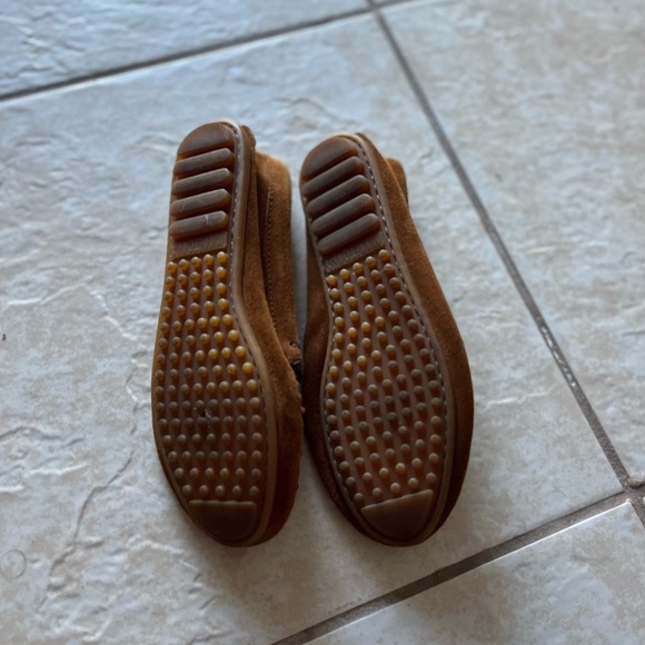Minnetonka Moccasin size 8.5 brown color suede - Picture 8 of 9